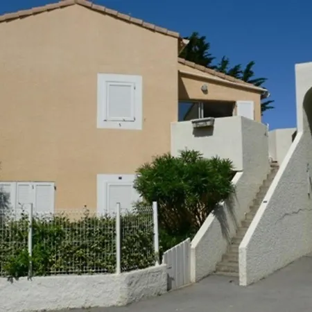 Appartement Cosy Avec Terrasse à 500m De La Plage, Parking, Animaux Admis, Quartier Dynamique - - Fr-1-338-494