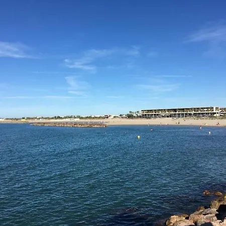 Cosy Avec Terrasse à 500m De La Plage, Parking, Animaux Admis, Quartier Dynamique - - Fr-1-338-494 * Sète