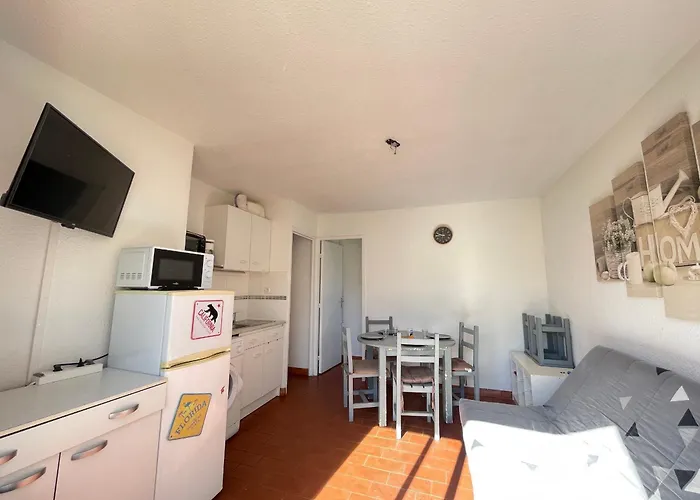 Cosy Avec Terrasse A 500m De La Plage, Parking, Animaux Admis, Quartier Dynamique - - Fr-1-338-494 דירה Sète